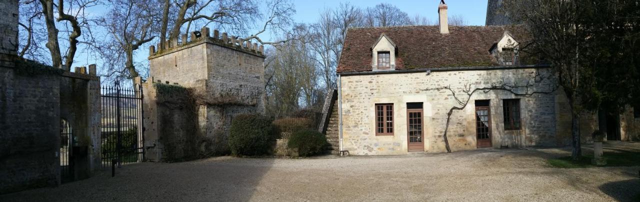 Chateau De Vault De Lugny Exterior foto