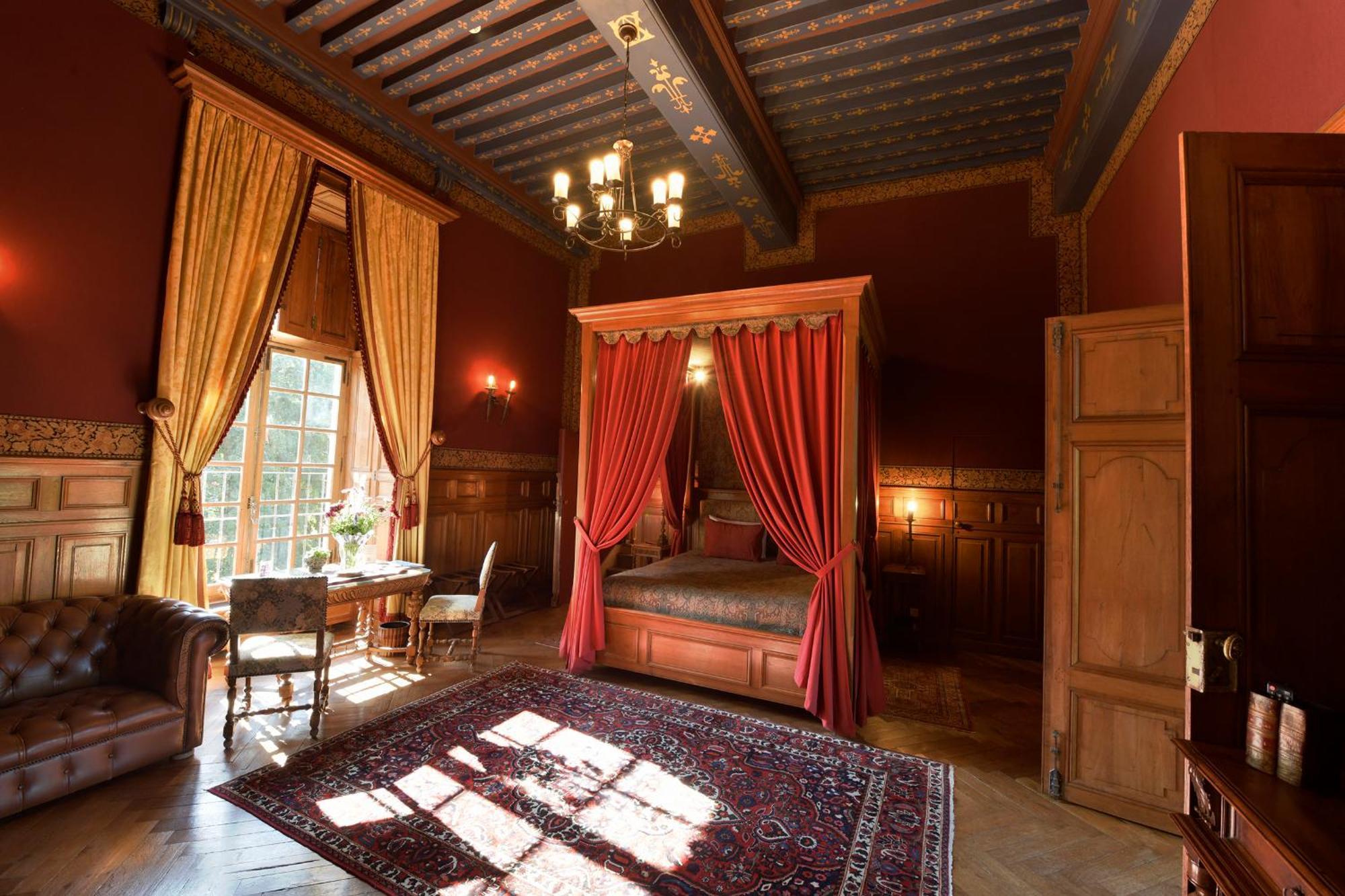 Chateau De Vault De Lugny Exterior foto
